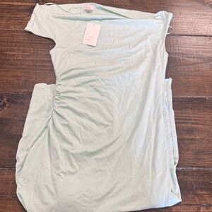 Light Mint Ruched Side T-Shirt Dress size small